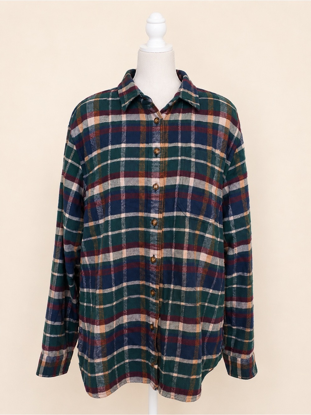 LL Bean • Women’s Medium P • Organic Cotton Flannel Shirt • Plaid Button Front